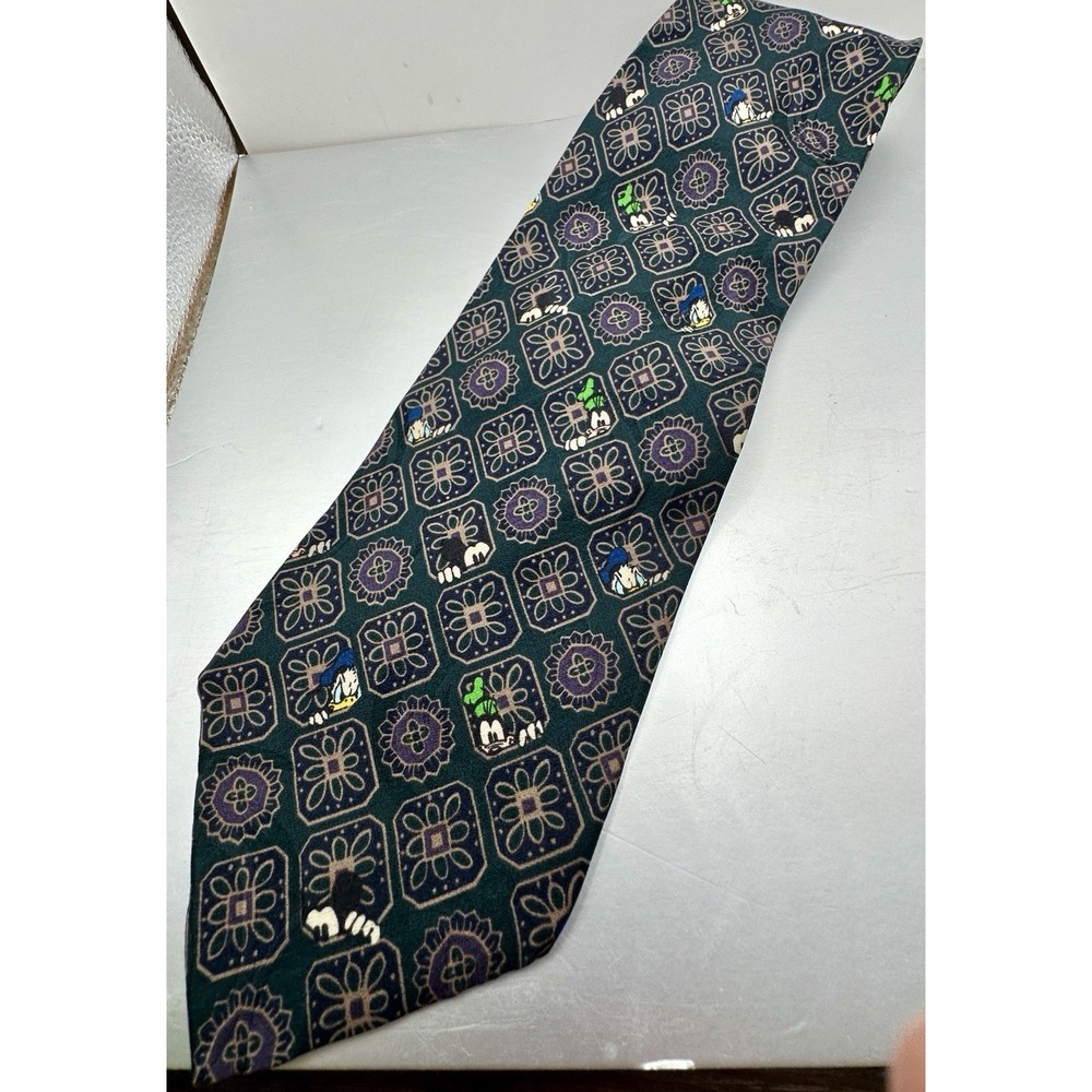 Vintage Disney Hidden Character Silk Tie‎ Donald Goofy Pluto Necktie